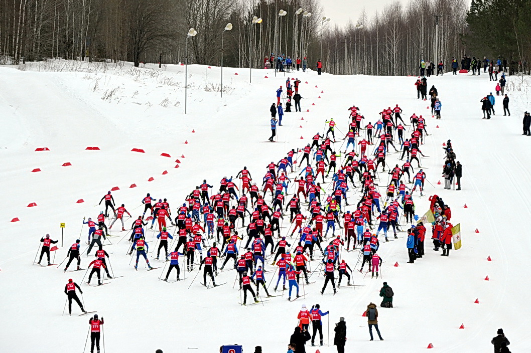 Более 3000 человек присутствовало на II-ом Международном лыжном марафоне имени Галины Кулаковой.